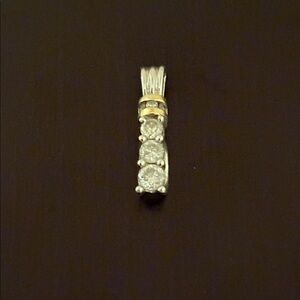 Diamond pendant